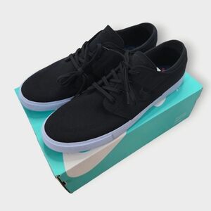 Nike Mens 15 Zoom Stefan Janoski SB Black Armory Canvas Shoe Sneakers AR7718-008